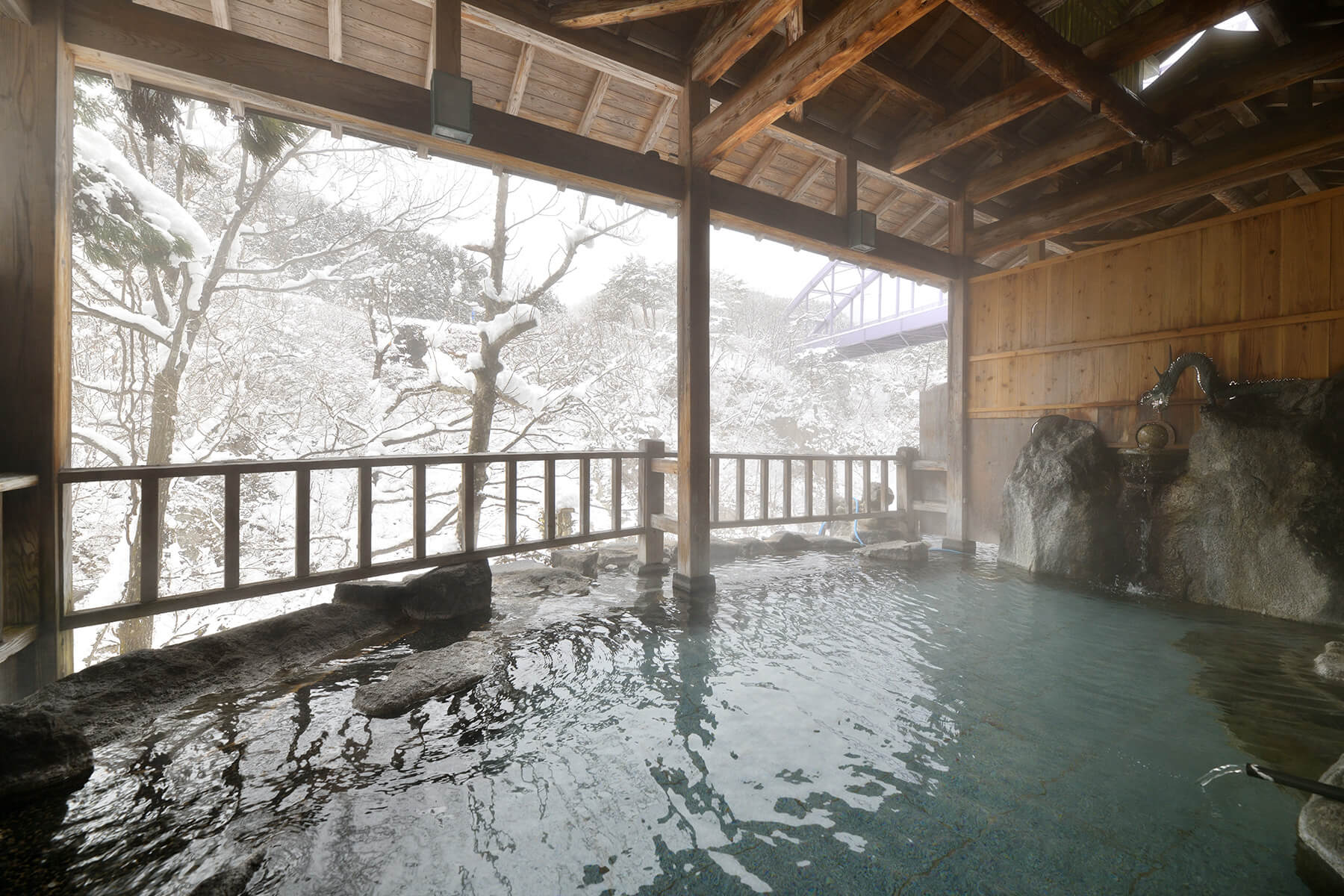 露天風呂　冬